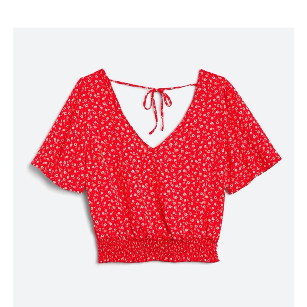 Cidro Smocked Bottom Cropped Blouse